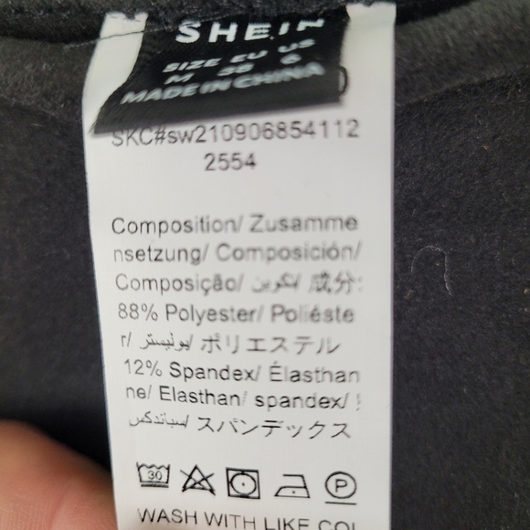 NEW SHEIN Women's Fleece Leggings Black Tapered Leg Size Medium US Size 6 - Picture 7 of 8